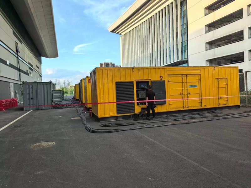 泸州柴油发电机冬季保养注意事项？