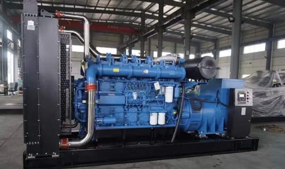 泸州发电机租赁中如何判断滤清器是否需要更换？