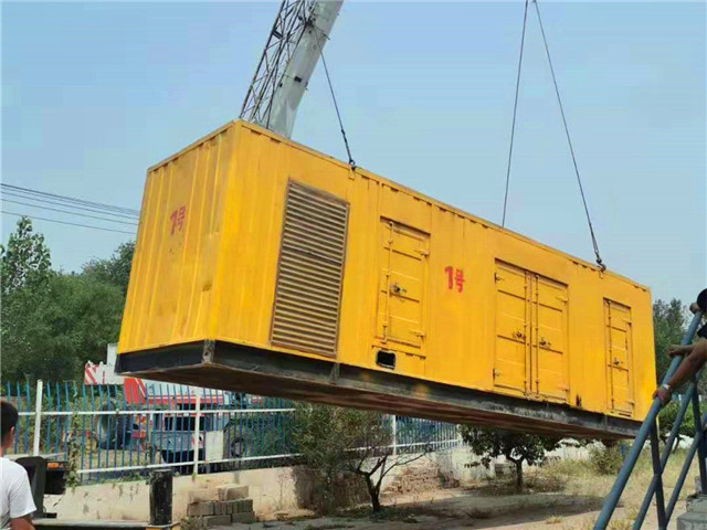 泸州300KW柴油发电机组油耗是多少?